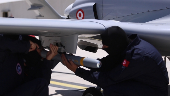 Türk SİHA'ların satışı, yerli ve milli mühimmatların da beraberinde ihraç edilmesi anlamına geliyor. Fotoğraf: TRT Haber - Serhan Sevin